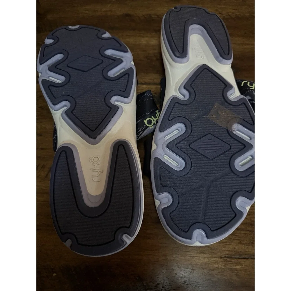 US Navy preowned excellent
